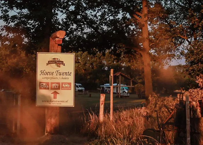 Hoeve Twente - De Buizerd Chalet *